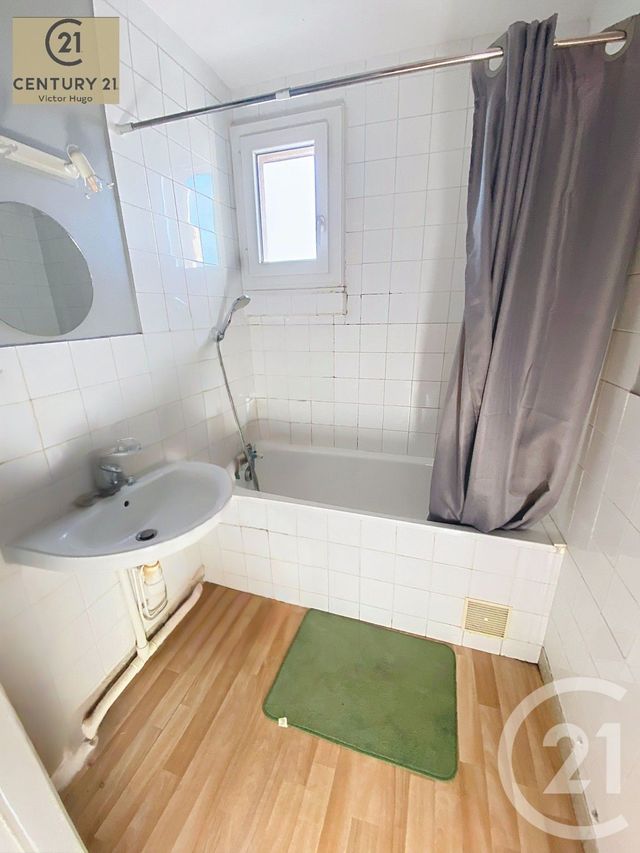 Appartement F3 à vendre - 3 pièces - 57.88 m2 - LIMOGES - 87 - LIMOUSIN - Century 21 Victor Hugo