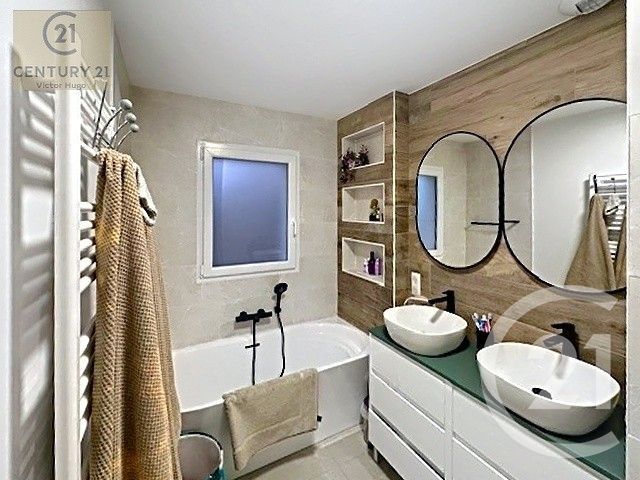 maison à vendre - 5 pièces - 112.9 m2 - ST JUNIEN - 87 - LIMOUSIN - Century 21 Victor Hugo