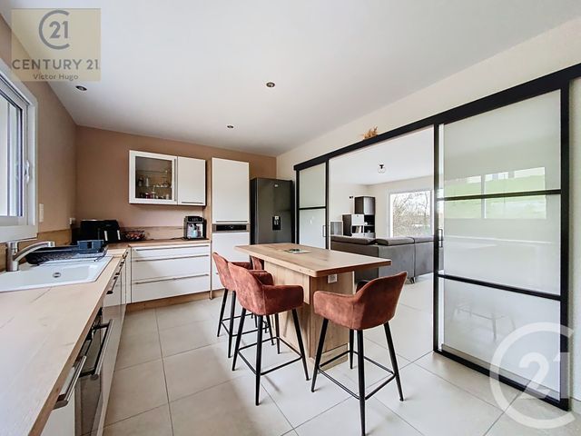 maison à vendre - 5 pièces - 112.9 m2 - ST JUNIEN - 87 - LIMOUSIN - Century 21 Victor Hugo