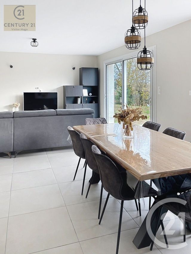 maison à vendre - 5 pièces - 112.9 m2 - ST JUNIEN - 87 - LIMOUSIN - Century 21 Victor Hugo