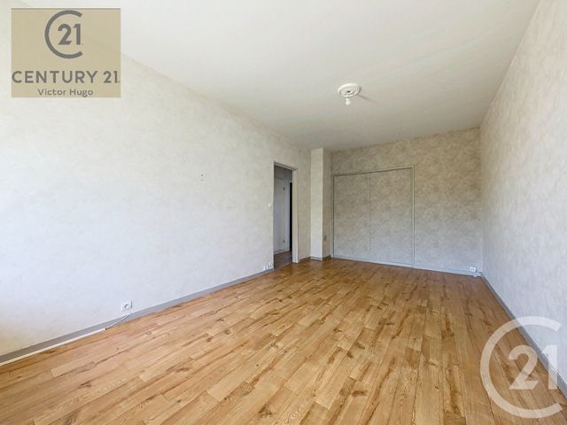 Appartement T4 à vendre - 4 pièces - 70.98 m2 - LIMOGES - 87 - LIMOUSIN - Century 21 Victor Hugo