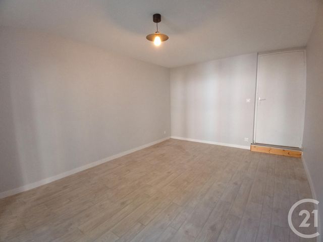 Appartement F2 à louer - 2 pièces - 68.49 m2 - LIMOGES - 87 - LIMOUSIN - Century 21 Victor Hugo