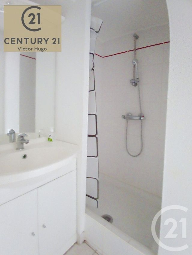 Appartement F1 à louer - 1 pièce - 17.9 m2 - LIMOGES - 87 - LIMOUSIN - Century 21 Victor Hugo