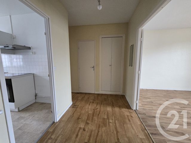 Appartement F2 à louer - 2 pièces - 51.57 m2 - ISLE - 87 - LIMOUSIN - Century 21 Victor Hugo