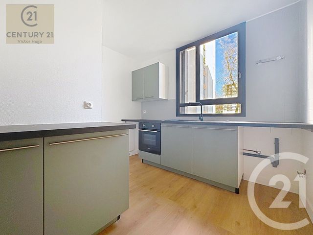 Appartement F2 à vendre - 2 pièces - 48.13 m2 - LIMOGES - 87 - LIMOUSIN - Century 21 Victor Hugo