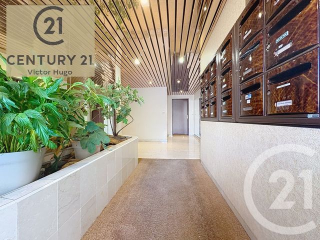 Appartement F3 à vendre - 3 pièces - 53.98 m2 - LIMOGES - 87 - LIMOUSIN - Century 21 Victor Hugo