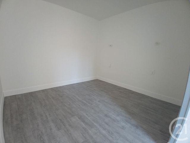 Appartement F3 à louer - 3 pièces - 59.72 m2 - LIMOGES - 87 - LIMOUSIN - Century 21 Victor Hugo