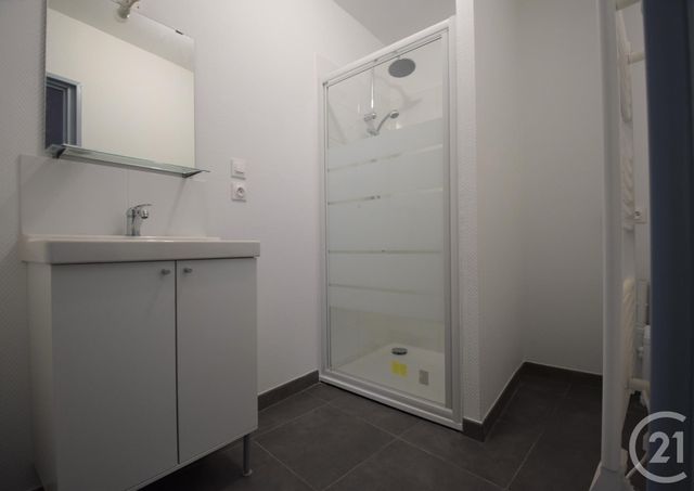 Appartement F3 à louer - 3 pièces - 59.72 m2 - LIMOGES - 87 - LIMOUSIN - Century 21 Victor Hugo