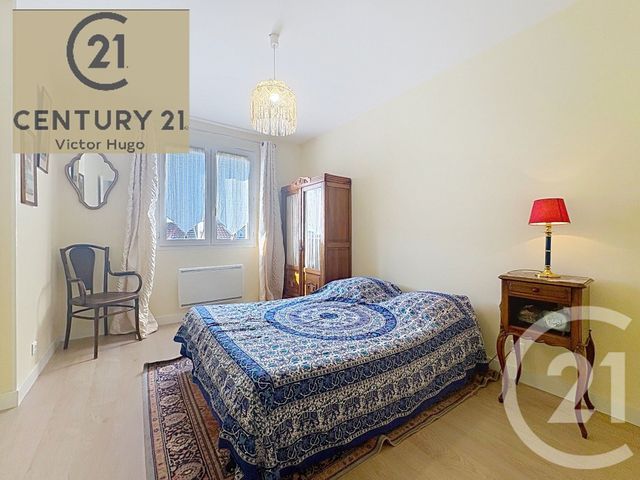 Appartement F5 à vendre - 5 pièces - 118.37 m2 - LIMOGES - 87 - LIMOUSIN - Century 21 Victor Hugo