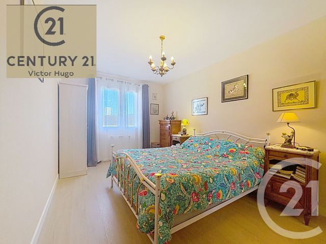 Appartement F5 à vendre - 5 pièces - 118.37 m2 - LIMOGES - 87 - LIMOUSIN - Century 21 Victor Hugo