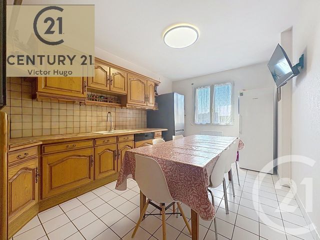 Appartement F5 à vendre - 5 pièces - 118.37 m2 - LIMOGES - 87 - LIMOUSIN - Century 21 Victor Hugo