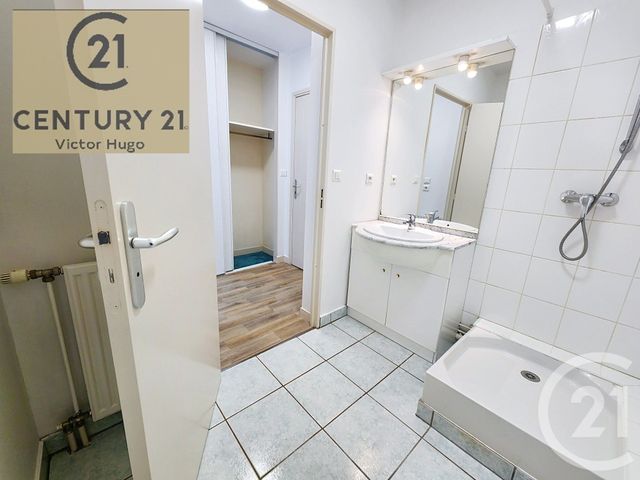Appartement T1 à louer - 1 pièce - 25.0 m2 - LIMOGES - 87 - LIMOUSIN - Century 21 Victor Hugo