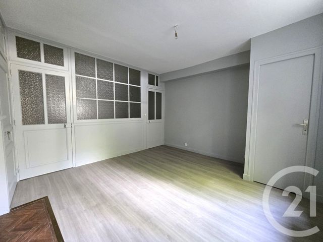 Appartement F3 à louer - 3 pièces - 78.44 m2 - LIMOGES - 87 - LIMOUSIN - Century 21 Victor Hugo