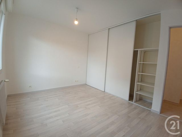 Appartement F3 à louer - 3 pièces - 80.47 m2 - LIMOGES - 87 - LIMOUSIN - Century 21 Victor Hugo