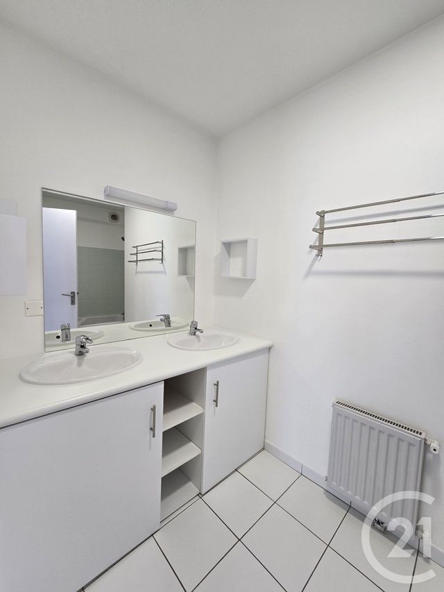 Appartement F3 à louer - 3 pièces - 80.47 m2 - LIMOGES - 87 - LIMOUSIN - Century 21 Victor Hugo