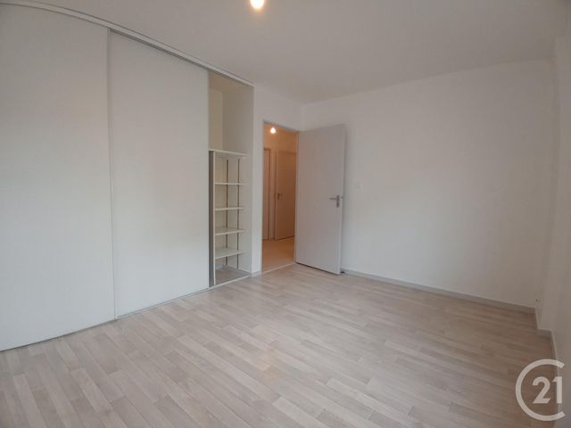 Appartement F3 à louer - 3 pièces - 80.47 m2 - LIMOGES - 87 - LIMOUSIN - Century 21 Victor Hugo