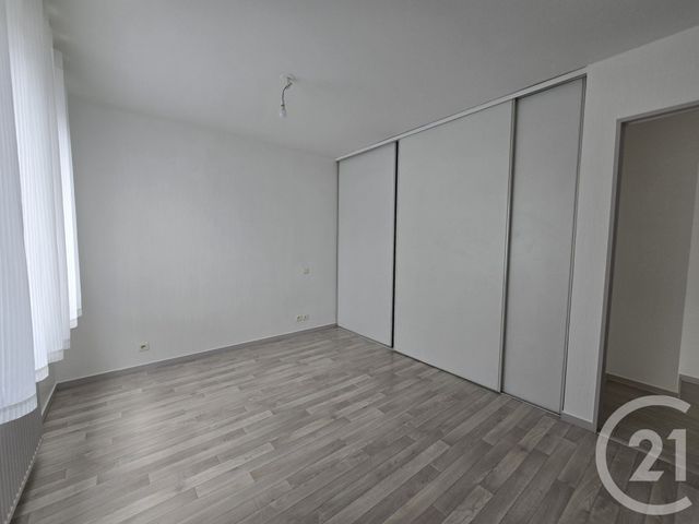 Appartement F3 à louer - 3 pièces - 80.47 m2 - LIMOGES - 87 - LIMOUSIN - Century 21 Victor Hugo