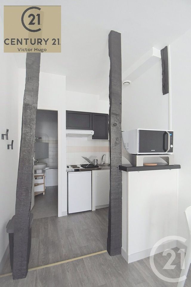 Appartement F1 à vendre - 1 pièce - 30.9 m2 - LIMOGES - 87 - LIMOUSIN - Century 21 Victor Hugo