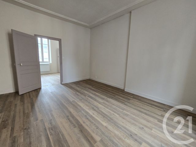 Appartement F1 à louer - 1 pièce - 30.3 m2 - LIMOGES - 87 - LIMOUSIN - Century 21 Victor Hugo