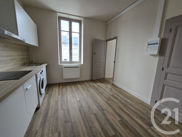 Appartement F1 à louer - 1 pièce - 30.3 m2 - LIMOGES - 87 - LIMOUSIN - Century 21 Victor Hugo