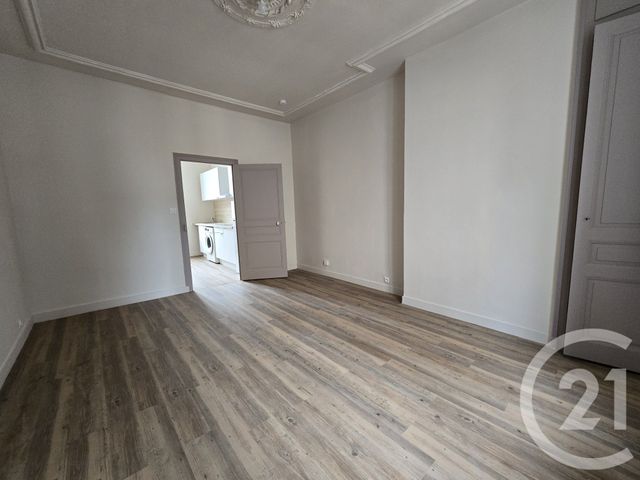 Appartement F1 à louer - 1 pièce - 31.55 m2 - LIMOGES - 87 - LIMOUSIN - Century 21 Victor Hugo
