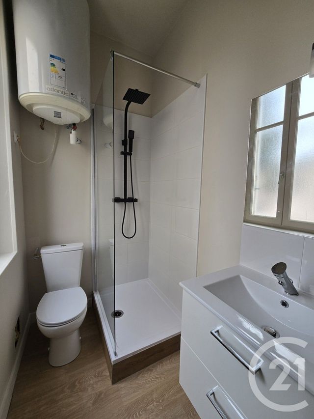 Appartement F1 à louer - 1 pièce - 31.55 m2 - LIMOGES - 87 - LIMOUSIN - Century 21 Victor Hugo