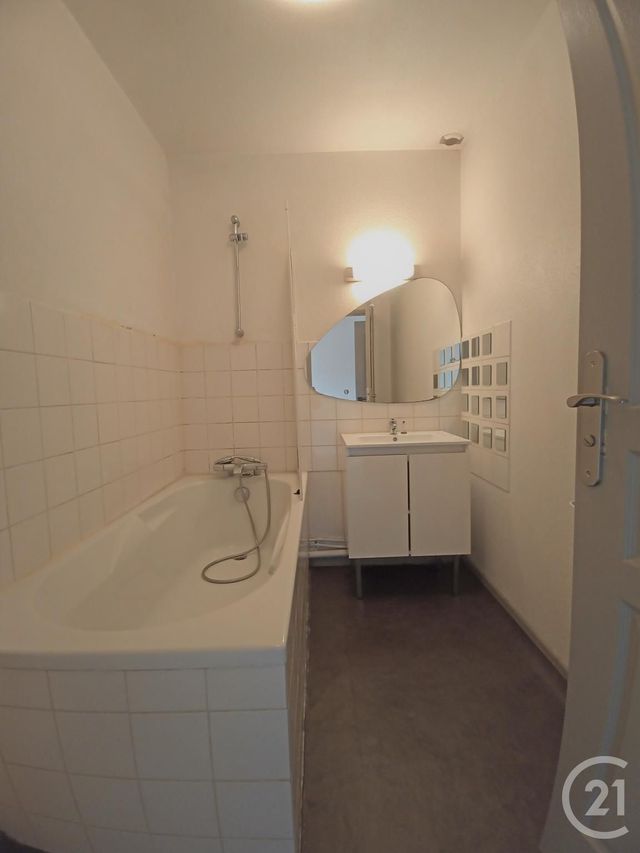 Appartement F2 à louer - 2 pièces - 41.95 m2 - LIMOGES - 87 - LIMOUSIN - Century 21 Victor Hugo