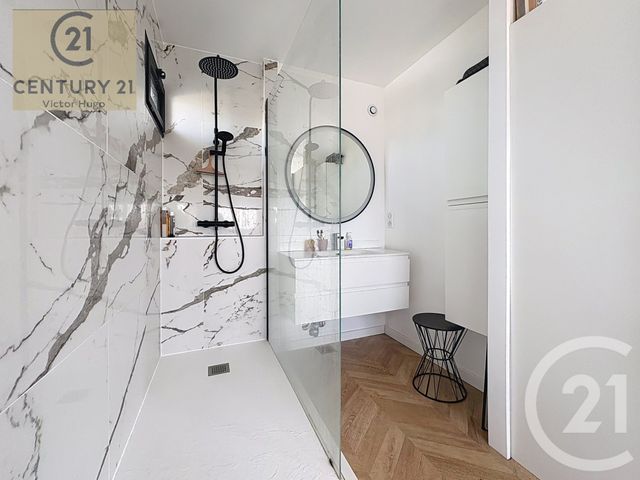 Appartement F2 à vendre - 2 pièces - 51.57 m2 - LIMOGES - 87 - LIMOUSIN - Century 21 Victor Hugo