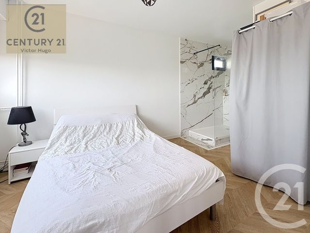 Appartement F2 à vendre - 2 pièces - 51.57 m2 - LIMOGES - 87 - LIMOUSIN - Century 21 Victor Hugo