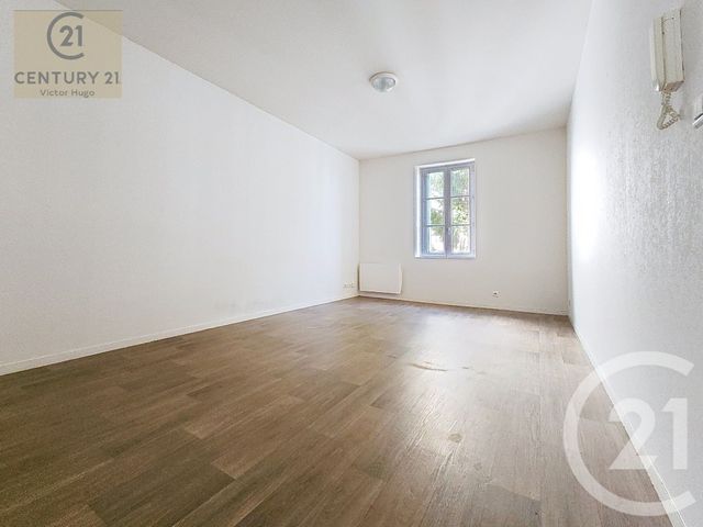 Appartement F1 à louer - 1 pièce - 28.48 m2 - LIMOGES - 87 - LIMOUSIN - Century 21 Victor Hugo