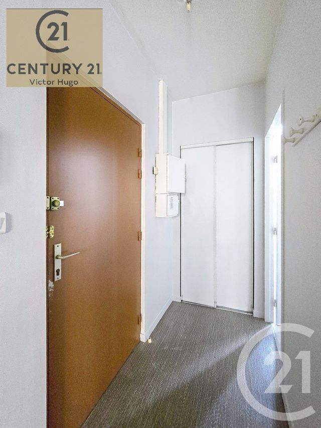 Appartement F1 à louer - 1 pièce - 28.08 m2 - LIMOGES - 87 - LIMOUSIN - Century 21 Victor Hugo