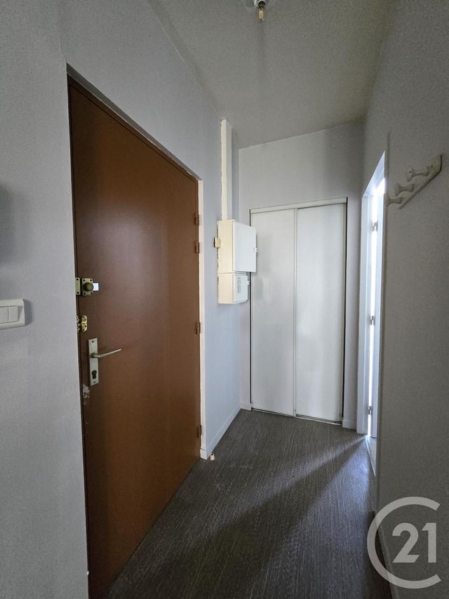 Appartement F1 à louer - 1 pièce - 28.08 m2 - LIMOGES - 87 - LIMOUSIN - Century 21 Victor Hugo
