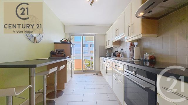 Appartement à vendre - 4 pièces - 104.05 m2 - LIMOGES - 87 - LIMOUSIN - Century 21 Victor Hugo
