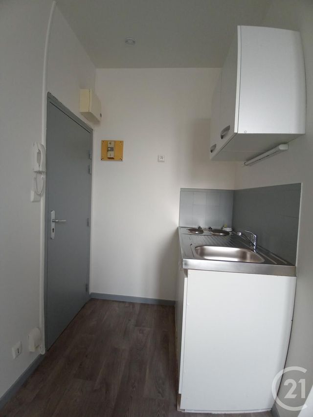 Appartement Studio à louer - 1 pièce - 14.35 m2 - LIMOGES - 87 - LIMOUSIN - Century 21 Victor Hugo