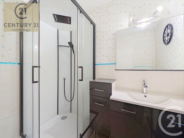 Appartement F3 à vendre - 3 pièces - 72.26 m2 - LIMOGES - 87 - LIMOUSIN - Century 21 Victor Hugo