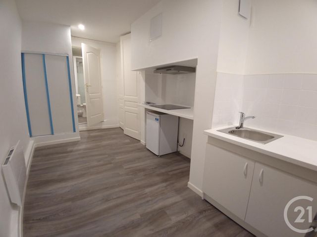 Appartement F1 à louer - 1 pièce - 26.39 m2 - LIMOGES - 87 - LIMOUSIN - Century 21 Victor Hugo