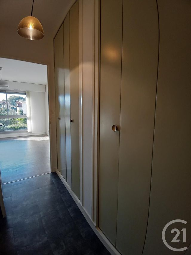 Appartement Studio à louer - 1 pièce - 23.0 m2 - LIMOGES - 87 - LIMOUSIN - Century 21 Victor Hugo