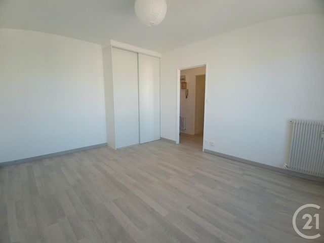 Appartement F1 à louer - 1 pièce - 29.51 m2 - LIMOGES - 87 - LIMOUSIN - Century 21 Victor Hugo