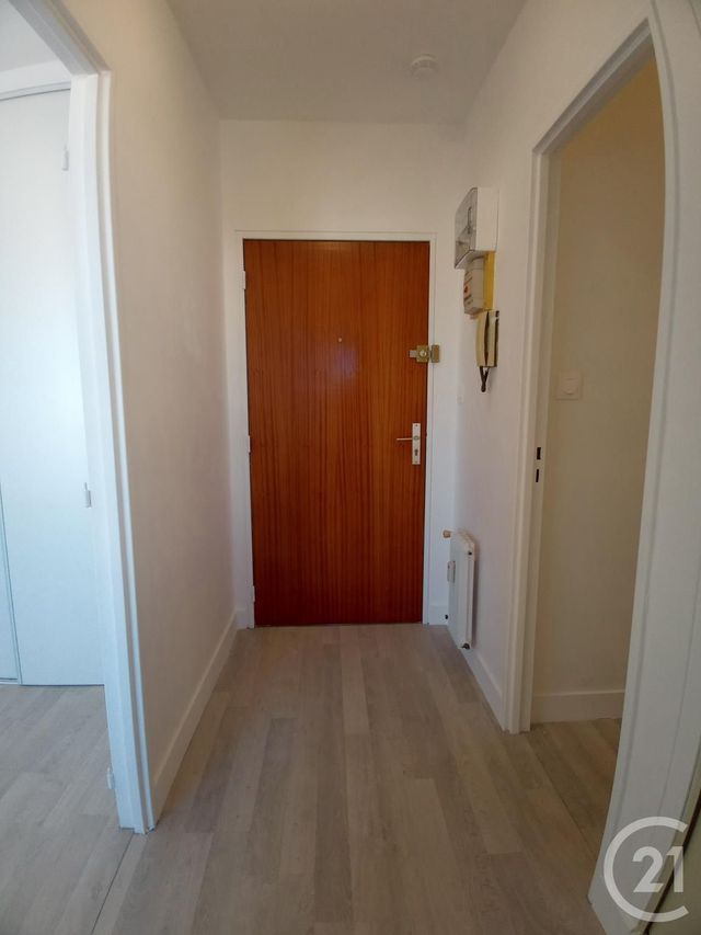 Appartement F1 à louer - 1 pièce - 29.51 m2 - LIMOGES - 87 - LIMOUSIN - Century 21 Victor Hugo