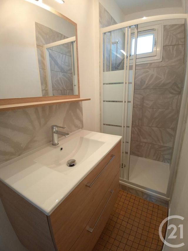 Appartement F2 à louer - 2 pièces - 35.94 m2 - LIMOGES - 87 - LIMOUSIN - Century 21 Victor Hugo