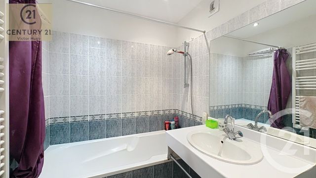 Appartement F2 à vendre - 2 pièces - 49.48 m2 - LIMOGES - 87 - LIMOUSIN - Century 21 Victor Hugo