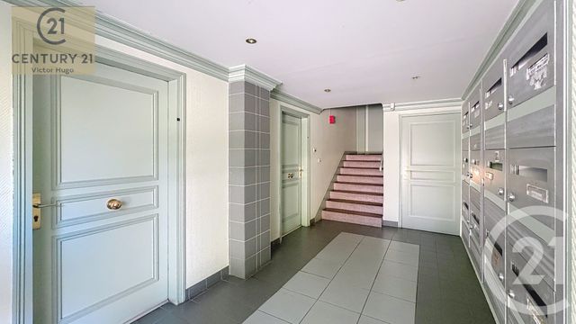Appartement F2 à vendre - 2 pièces - 49.48 m2 - LIMOGES - 87 - LIMOUSIN - Century 21 Victor Hugo