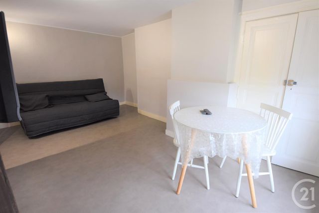 Appartement F1 à louer - 1 pièce - 22.25 m2 - LIMOGES - 87 - LIMOUSIN - Century 21 Victor Hugo