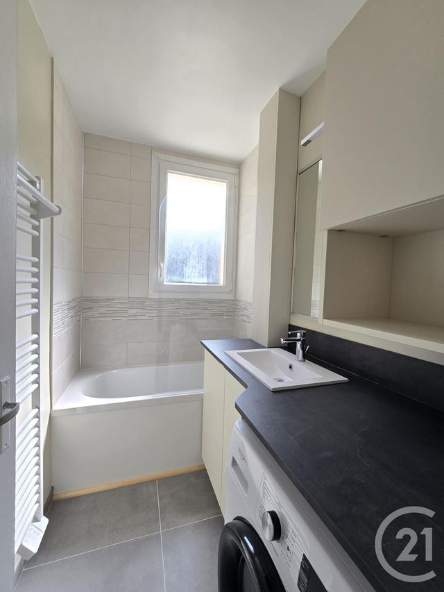Appartement F3 à louer - 3 pièces - 58.98 m2 - LIMOGES - 87 - LIMOUSIN - Century 21 Victor Hugo