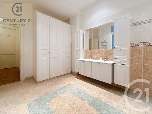 Appartement F5 à vendre - 5 pièces - 155.0 m2 - LIMOGES - 87 - LIMOUSIN - Century 21 Victor Hugo