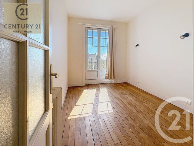 Appartement F5 à vendre - 5 pièces - 107.3 m2 - LIMOGES - 87 - LIMOUSIN - Century 21 Victor Hugo