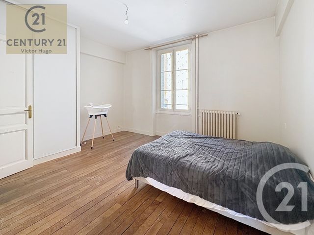 Appartement F5 à vendre - 5 pièces - 107.3 m2 - LIMOGES - 87 - LIMOUSIN - Century 21 Victor Hugo
