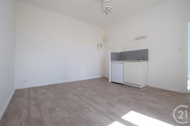 Appartement F1 à louer - 1 pièce - 17.19 m2 - LIMOGES - 87 - LIMOUSIN - Century 21 Victor Hugo