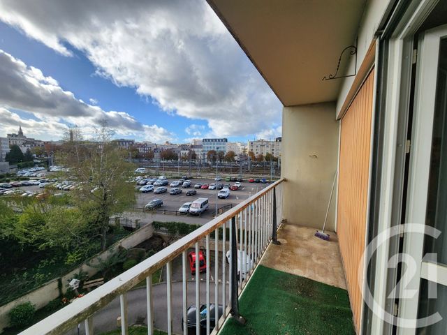 Appartement F4 à louer - 4 pièces - 117.95 m2 - LIMOGES - 87 - LIMOUSIN - Century 21 Victor Hugo