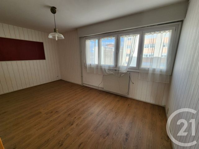 Appartement F4 à louer - 4 pièces - 117.95 m2 - LIMOGES - 87 - LIMOUSIN - Century 21 Victor Hugo